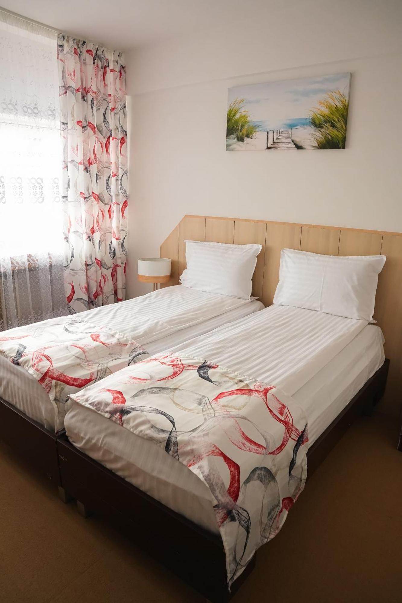 Hotel Bucovina Сучава Экстерьер фото