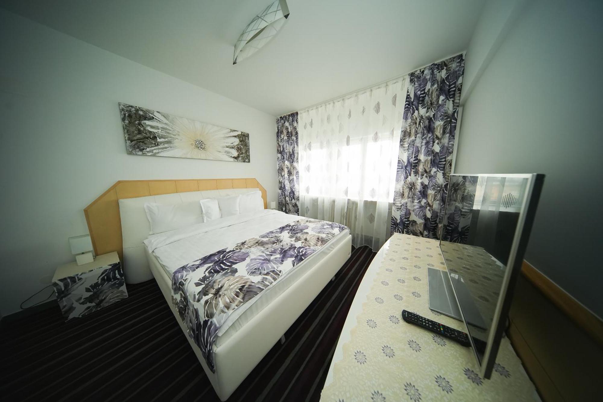Hotel Bucovina Сучава Экстерьер фото