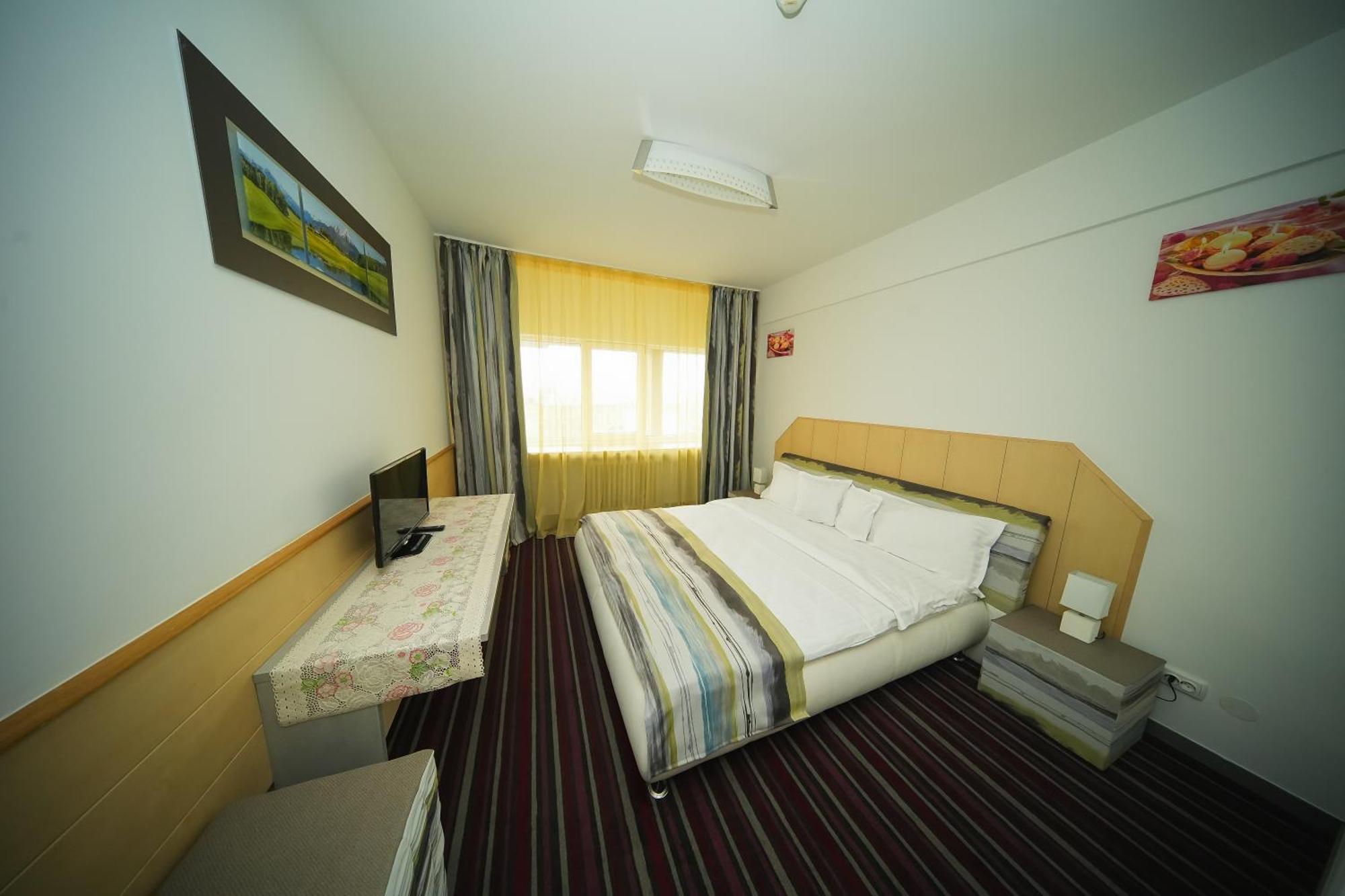 Hotel Bucovina Сучава Экстерьер фото